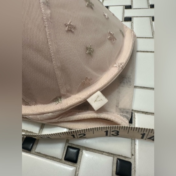 Victoria's Secret Starry Blush Bra - Picture 7 of 8